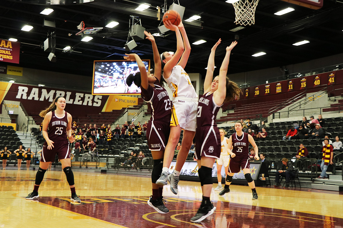 loyola-chicago-women-s-basketball-falls-to-southern-illinois-64-41